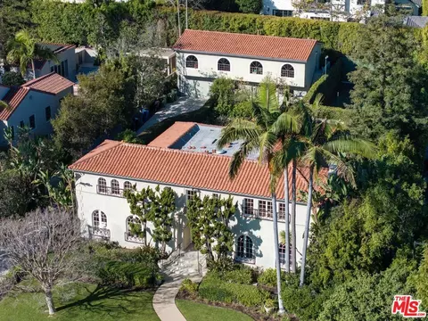 441 S Muirfield Rd, Los Angeles, CA 90020