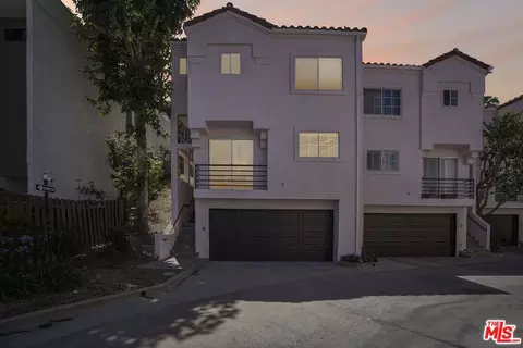 4347 Freedom Dr #A, Calabasas, CA 91302