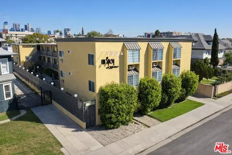 721 W 30th St, Los Angeles, CA 90007