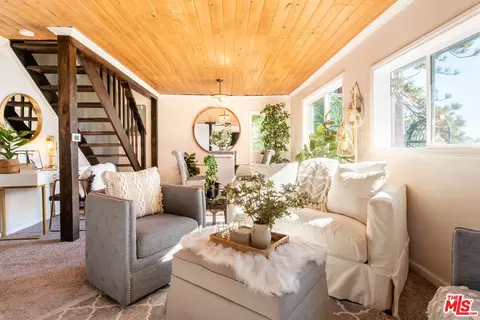 Living - 31561 Panorama Dr, Running Springs, CA 92382 photo 1 of 2
