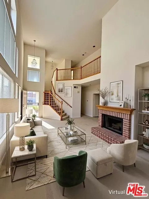 Living - 332 Arroyo Vis, Fallbrook, CA 92028 photo 1 of 1