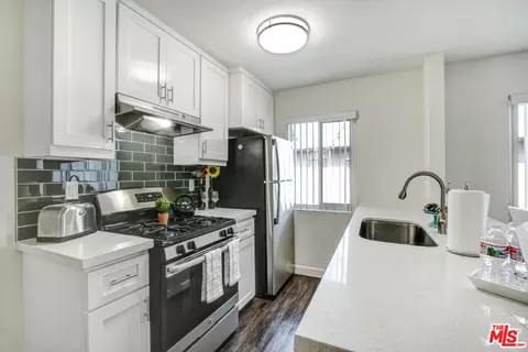 Kitchen - 14849 Vanowen St, Van Nuys, CA 91405 photo 3 of 3