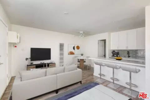 Other - 14849 Vanowen St, Van Nuys, CA 91405 photo 4 of 7