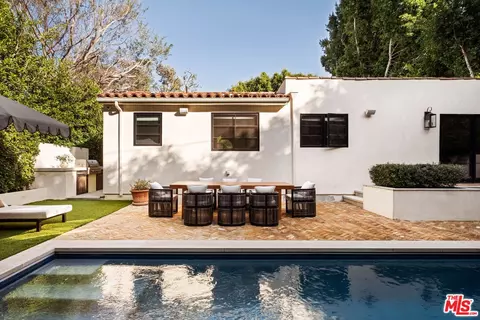 735 N Orlando Ave, Los Angeles, CA 90069