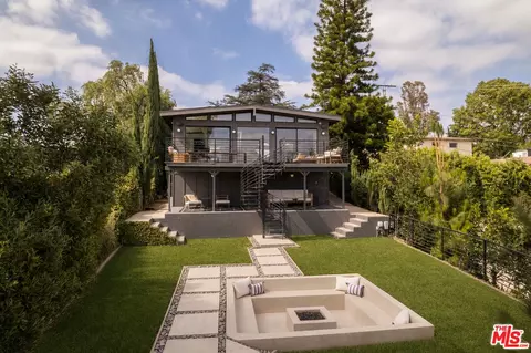 1107 Le Gray Ave, Los Angeles, CA 90042