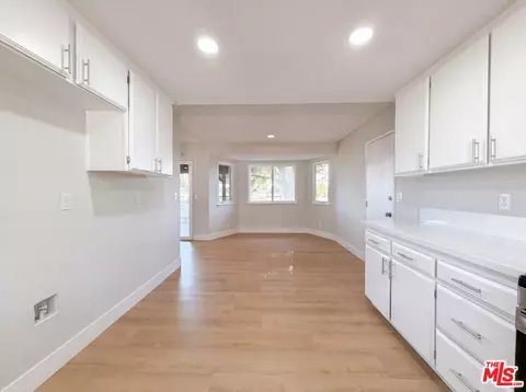 Living - 40733 176th St #E, Lancaster, CA 93535 photo 4 of 4