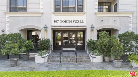 107 N Swall Dr #303, Los Angeles, CA 90048