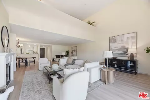 700 Esplanade #30, Redondo Beach, CA 90277