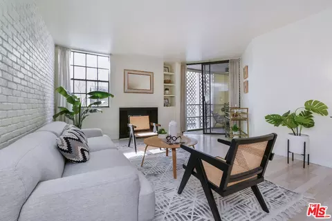750 N Kings Rd #217, West Hollywood, CA 90069