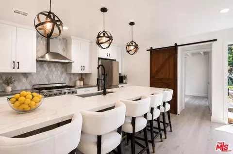 3467 Veteran Ave, Los Angeles, CA 90034