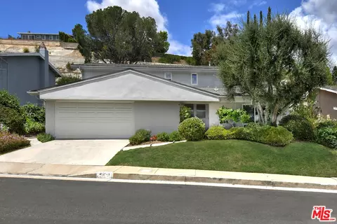 6041 Ellenview Ave, Woodland Hills, CA 91367