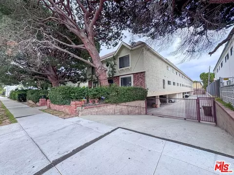 2318 16th St, Santa Monica, CA 90405
