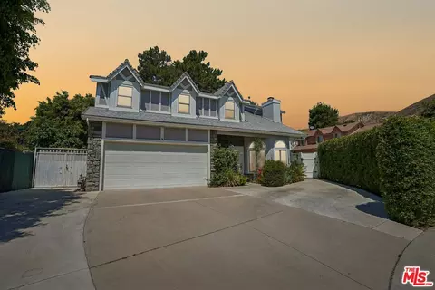 11319 Goleta St, Sylmar, CA 91342