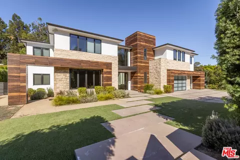 4607 Vanalden Ave, Tarzana, CA 91356