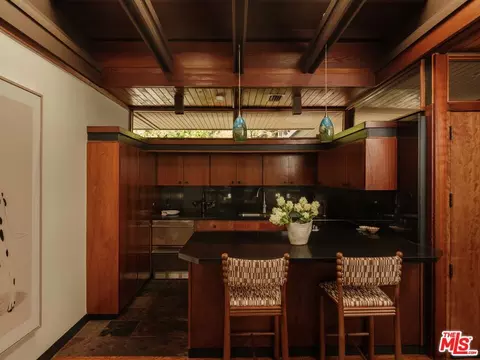 Kitchen - 954 Hillside Ter, Pasadena, CA 91105 photo 2 of 2