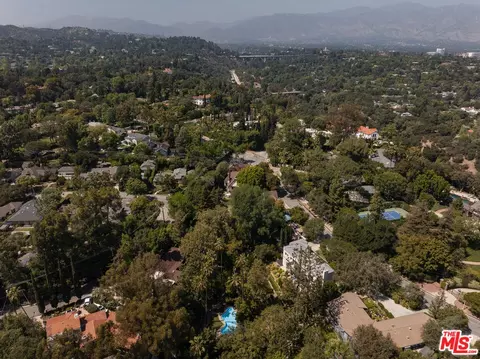 View/Area - 954 Hillside Ter, Pasadena, CA 91105 photo 1 of 1