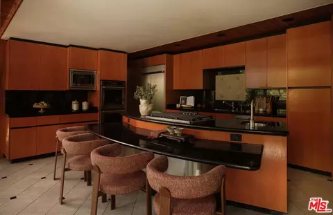 Kitchen - 954 Hillside Ter, Pasadena, CA 91105 photo 1 of 2