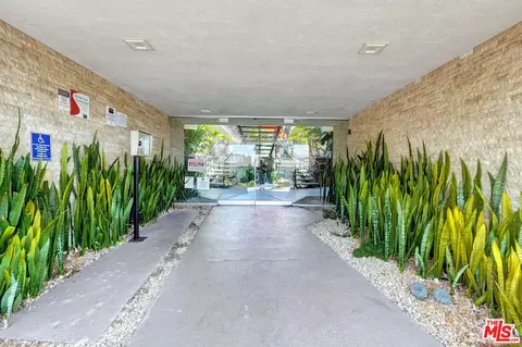 Other - 700 S 6th St, Burbank, CA 91501 photo 8 of 9