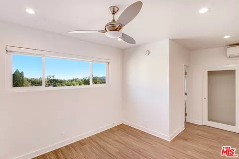Bedroom - 700 S 6th St, Burbank, CA 91501 photo 4 of 5