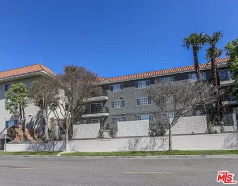 4140 Warner Blvd #211, Burbank, CA 91505