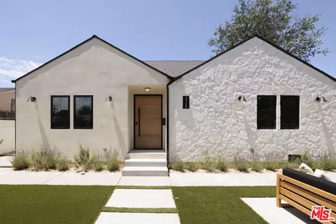 2739 Midvale Ave, Los Angeles, CA 90064