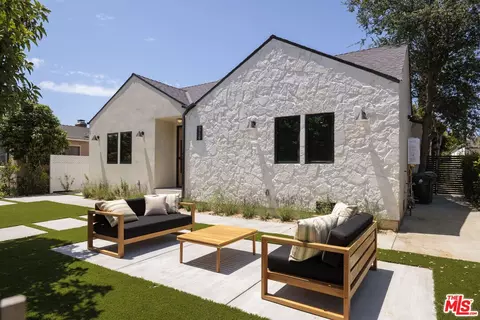 2739 Midvale Ave, Los Angeles, CA 90064