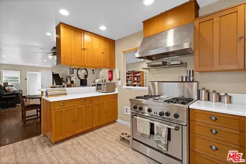 2080 E Washington Blvd, Pasadena, CA 91104 photo 4