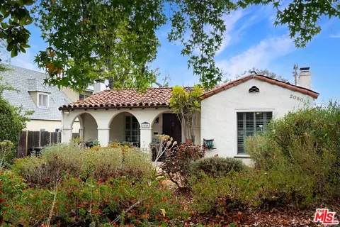 2080 E Washington Blvd, Pasadena, CA 91104