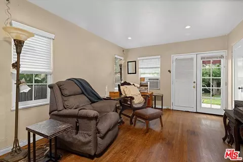 2080 E Washington Blvd, Pasadena, CA 91104 photo 14