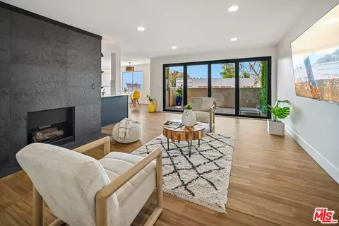 1010 Hammond St #306, West Hollywood, CA 90069