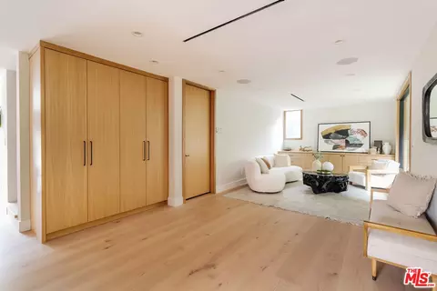 Other - 3977 Oeste Ave, Studio City, CA 91604 photo 4 of 6