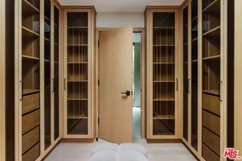Other - 3977 Oeste Ave, Studio City, CA 91604 photo 3 of 6