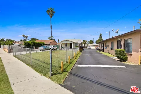7825 Jaboneria Rd, Bell Gardens, CA 90201