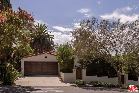 3145 La Suvida Dr, Los Angeles, CA 90068