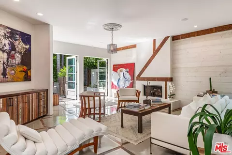8249 Marmont Ln, West Hollywood, CA 90069