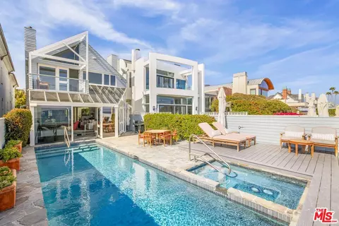 23758 Malibu Rd, Malibu, CA 90265