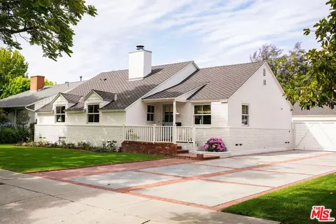 3206 Purdue Ave, Los Angeles, CA 90066