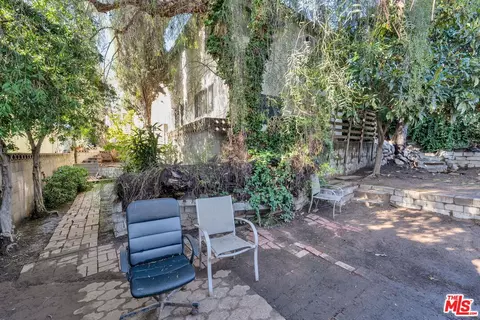 2241 Ewing St, Los Angeles, CA 90039