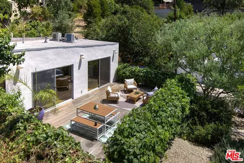 457 Museum Dr, Los Angeles, CA 90065
