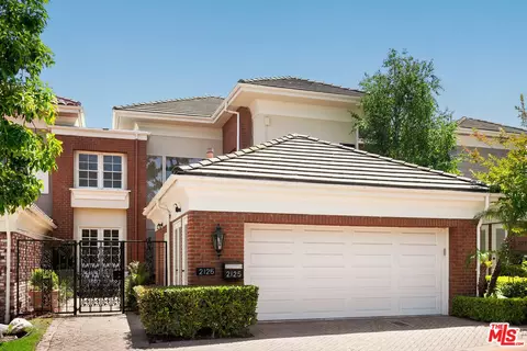 2125 Ridge Dr, Los Angeles, CA 90049