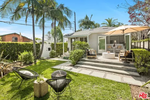 2477 Walnut Ave, Venice, CA 90291 photo 18