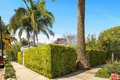 2477 Walnut Ave, Venice, CA 90291 photo 22