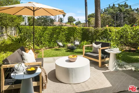 2477 Walnut Ave, Venice, CA 90291 photo 19