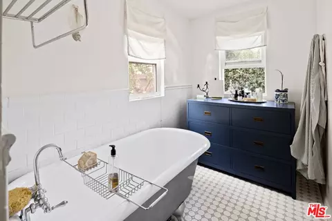 2477 Walnut Ave, Venice, CA 90291 photo 36