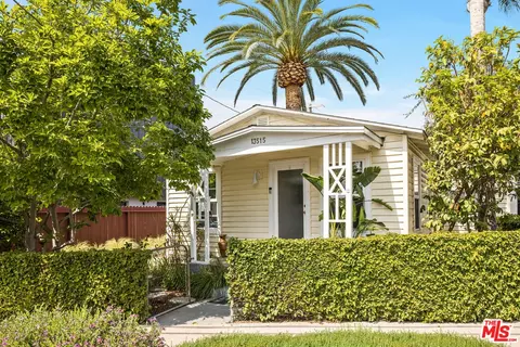 2477 Walnut Ave, Venice, CA 90291 photo 25