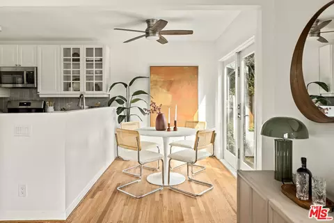 2477 Walnut Ave, Venice, CA 90291 photo 16