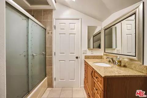 Bath - 55000 Daryll Rd, Idyllwild, CA 92549 photo 1 of 5