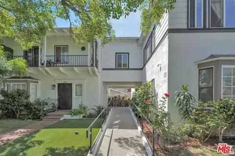 2442 W 18th St, Los Angeles, CA 90019