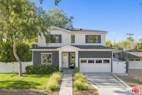11813 Woodbine St, Los Angeles, CA 90066