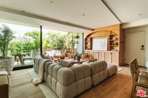 3214 Highland Ave #2, Santa Monica, CA 90405